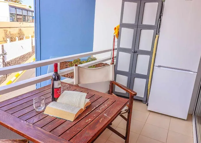 Rentaliday Breeze 公寓 圣米格尔德阿沃纳